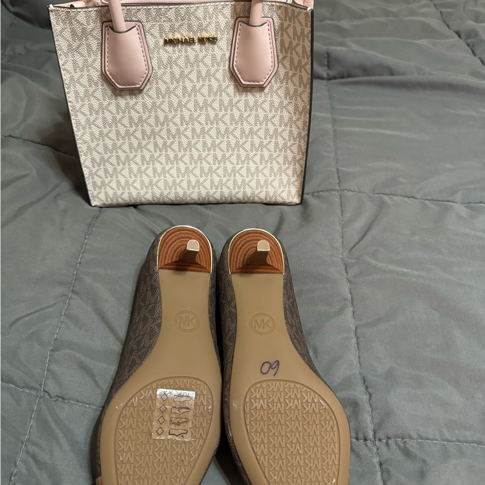 Michael Kors purse never used tags on:Michael Kors, small heel never worn size 6